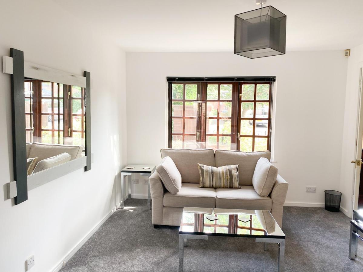 Harbourside House - Great Location - Parking - 2 En-Suites - Sleeps 5 Plus 1 Poole Buitenkant foto