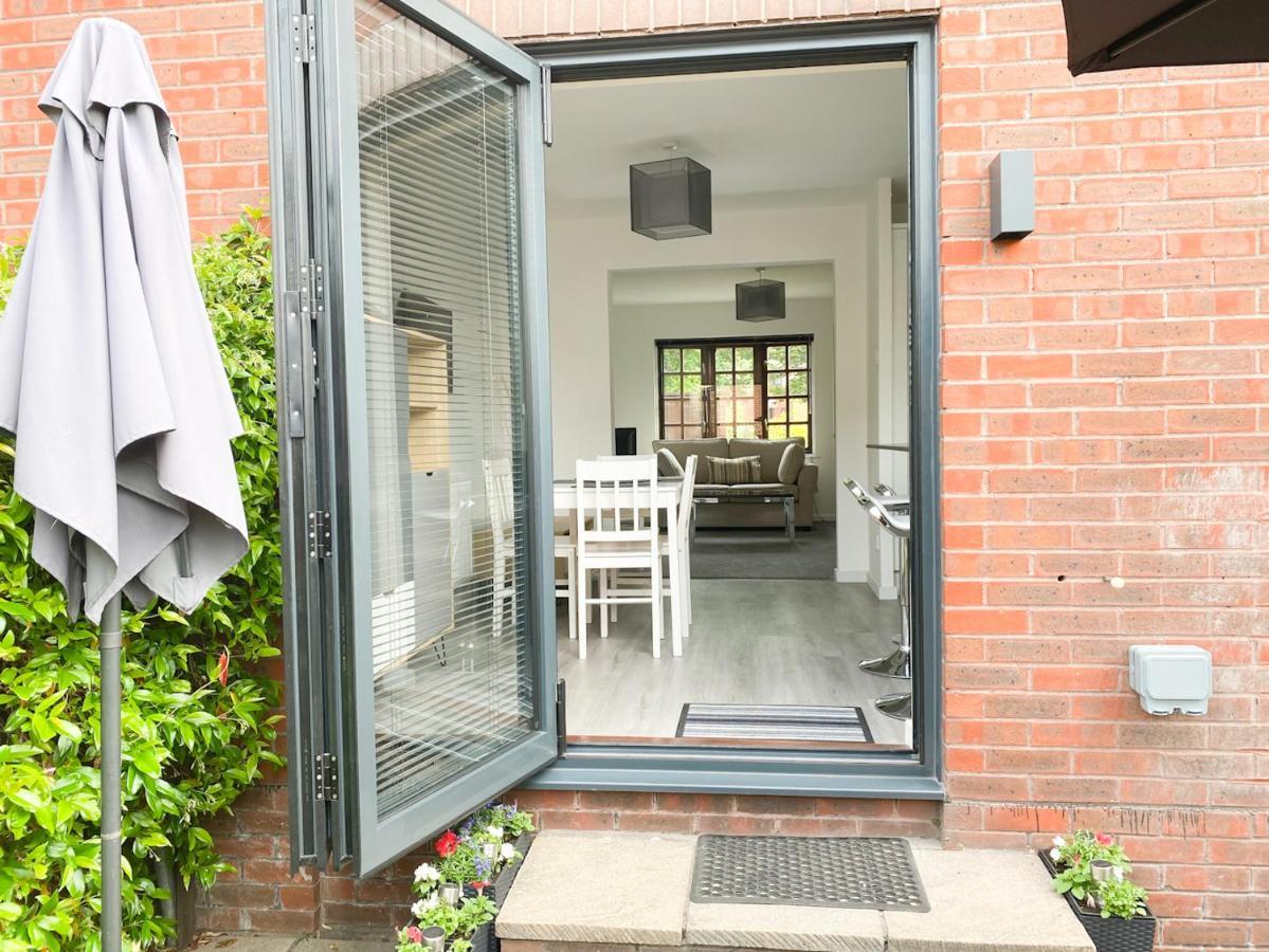 Harbourside House - Great Location - Parking - 2 En-Suites - Sleeps 5 Plus 1 Poole Buitenkant foto